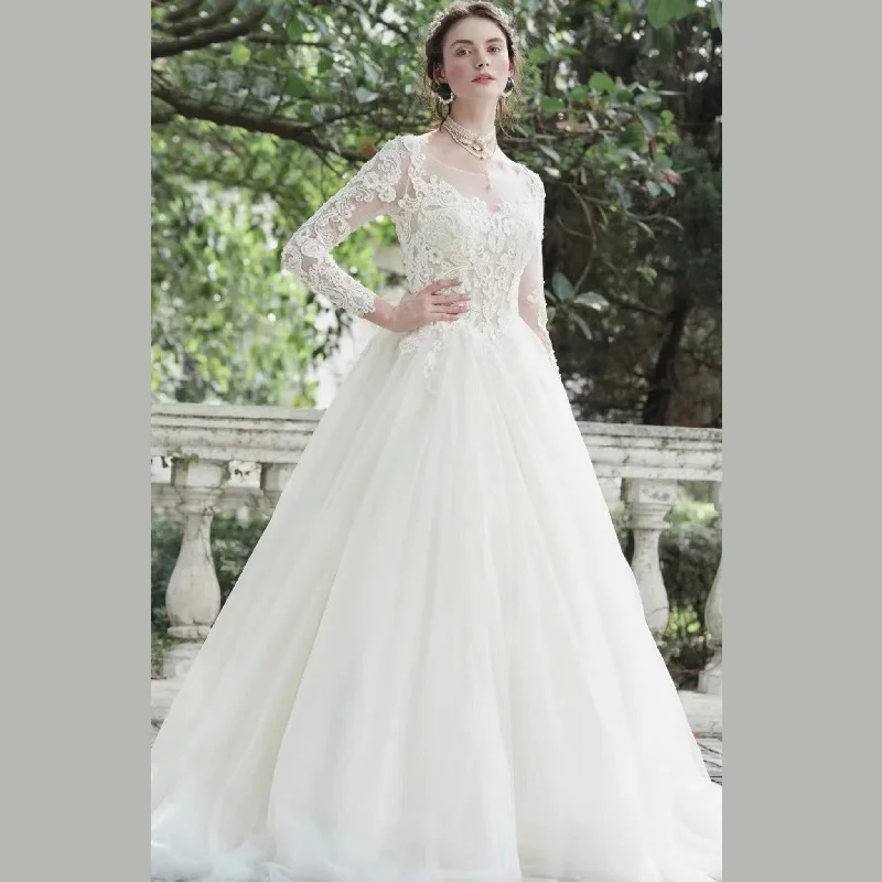 Royal Princess Long Sleeve A-Line Tulle Wedding Dress