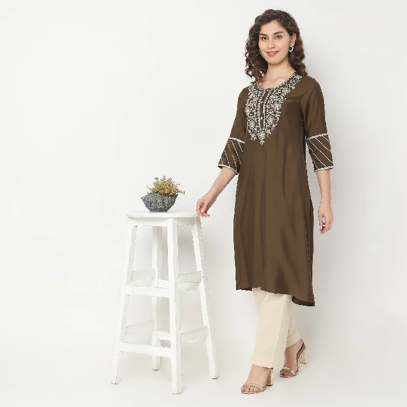 Flare Fit Embellished Kurta